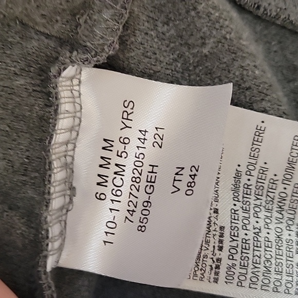 Nike Air Jordan Kids Gray Jacket NWOT - Picture 8 of 9